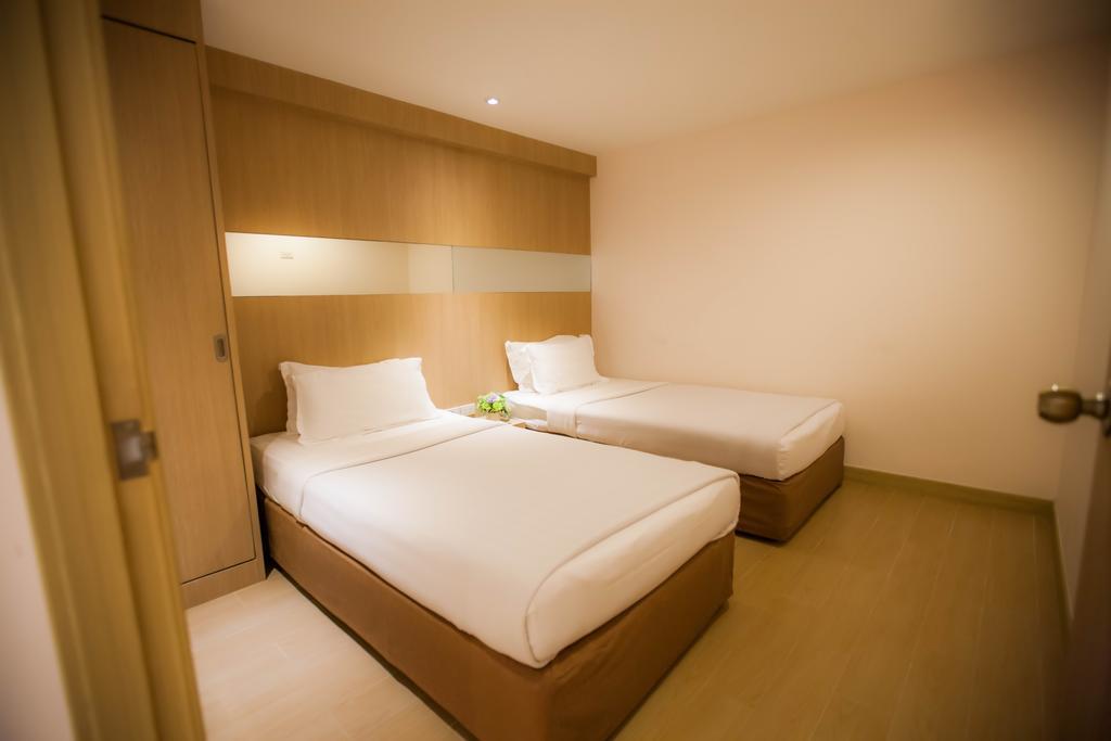 Golden City Rayong Hotel Esterno foto